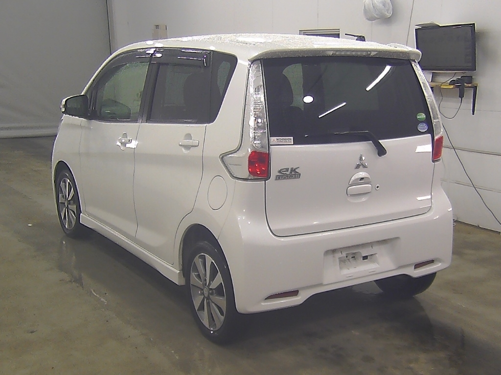 MITSUBISHI EK CUSTOM