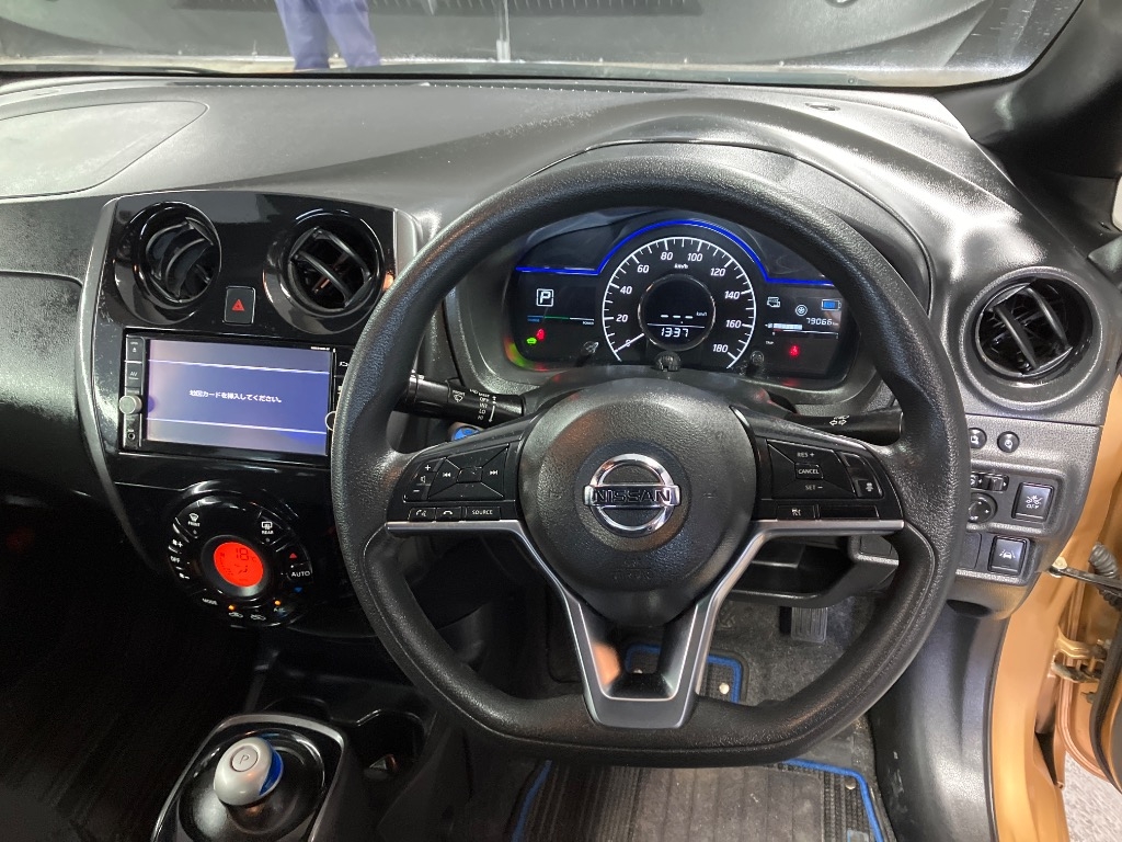 NISSAN NOTE