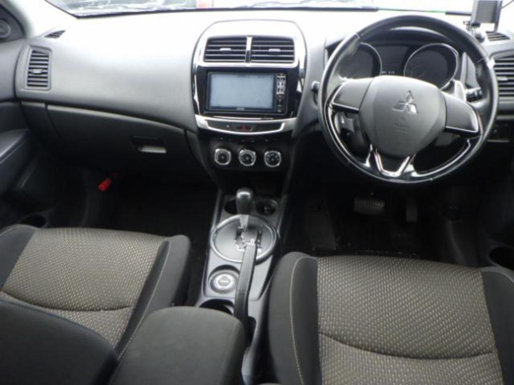 MITSUBISHI RVR