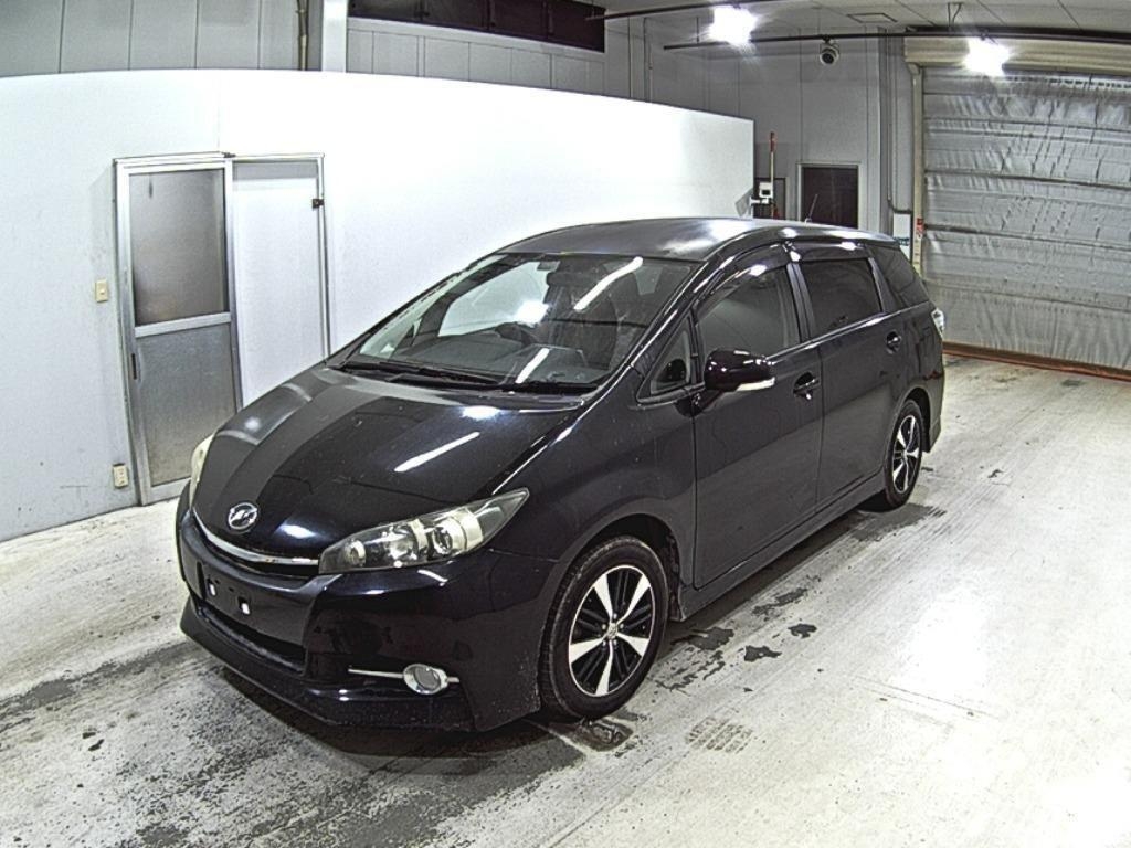 TOYOTA WISH