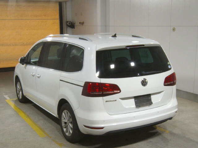 VOLKSWAGEN SHARAN
