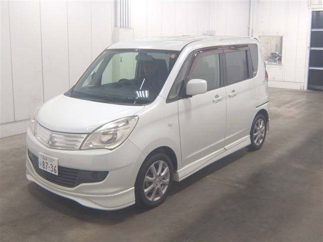 MITSUBISHI DELICA D:2