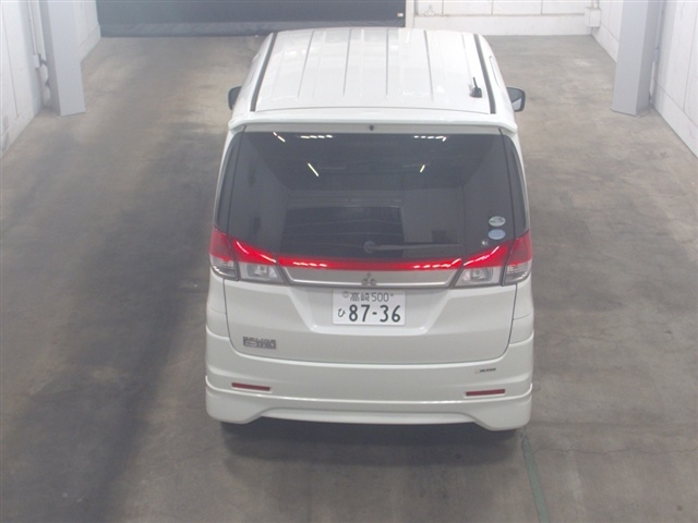 MITSUBISHI DELICA D:2