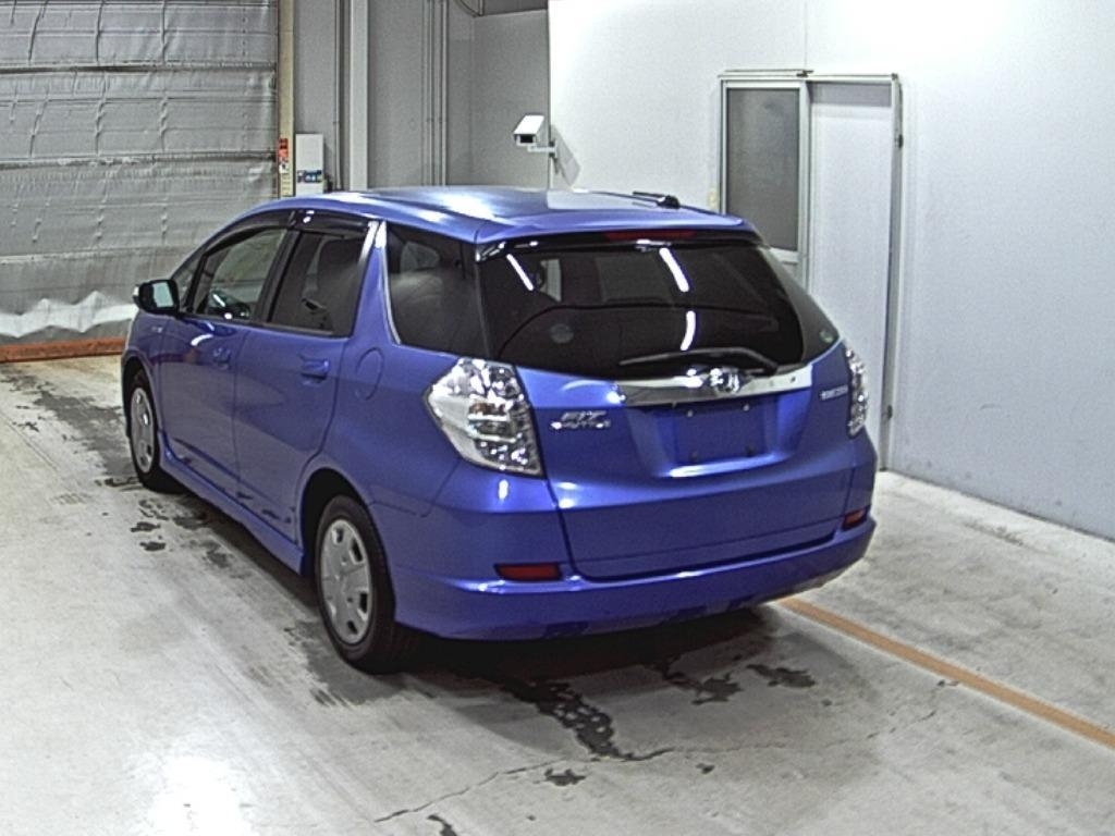 HONDA FIT SHUTTLE