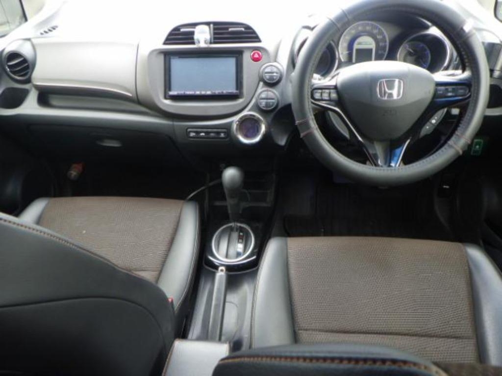 HONDA FIT SHUTTLE