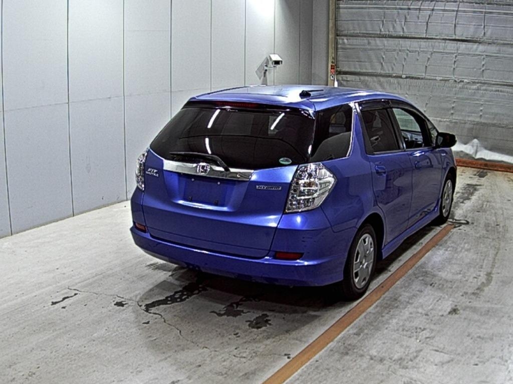 HONDA FIT SHUTTLE