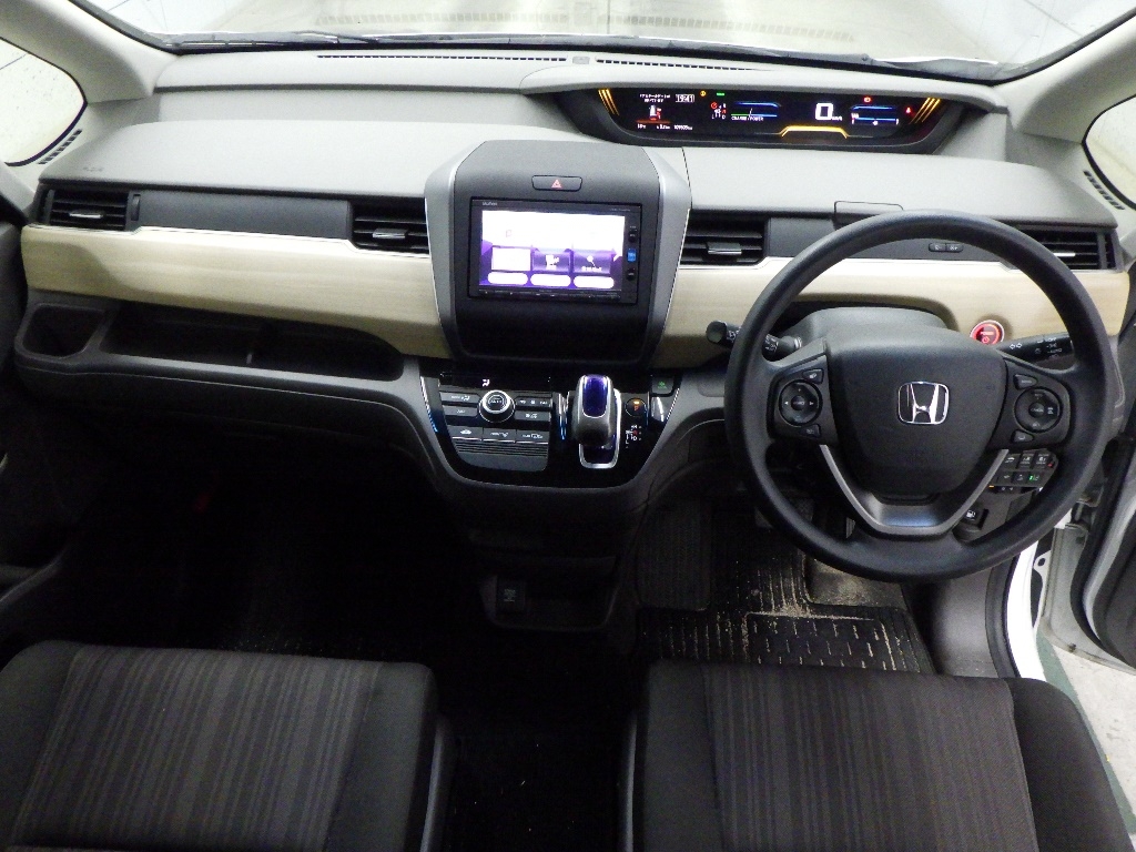 HONDA FREED