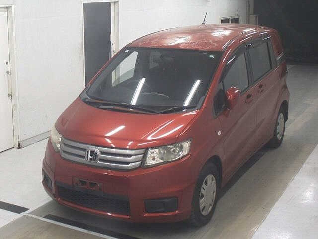HONDA FREED SPIKE