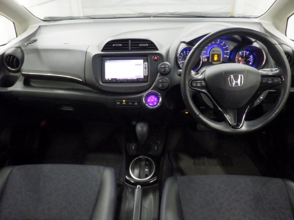 HONDA FIT SHUTTLE
