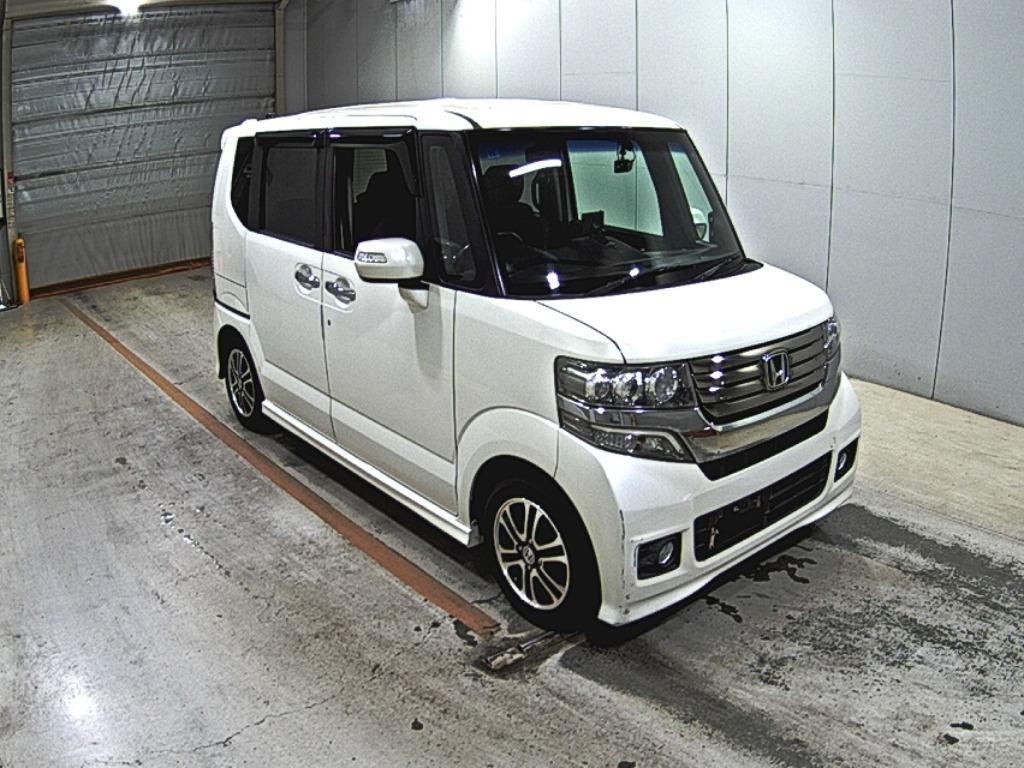 HONDA N-BOX