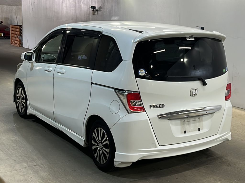 HONDA FREED