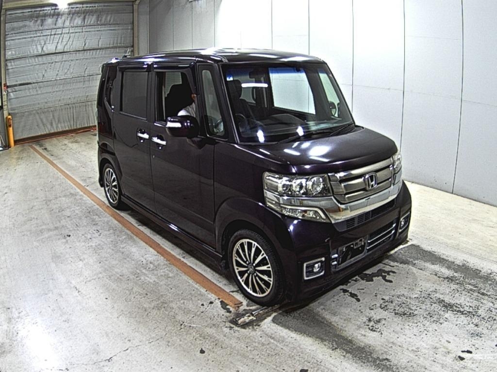 HONDA N-BOX