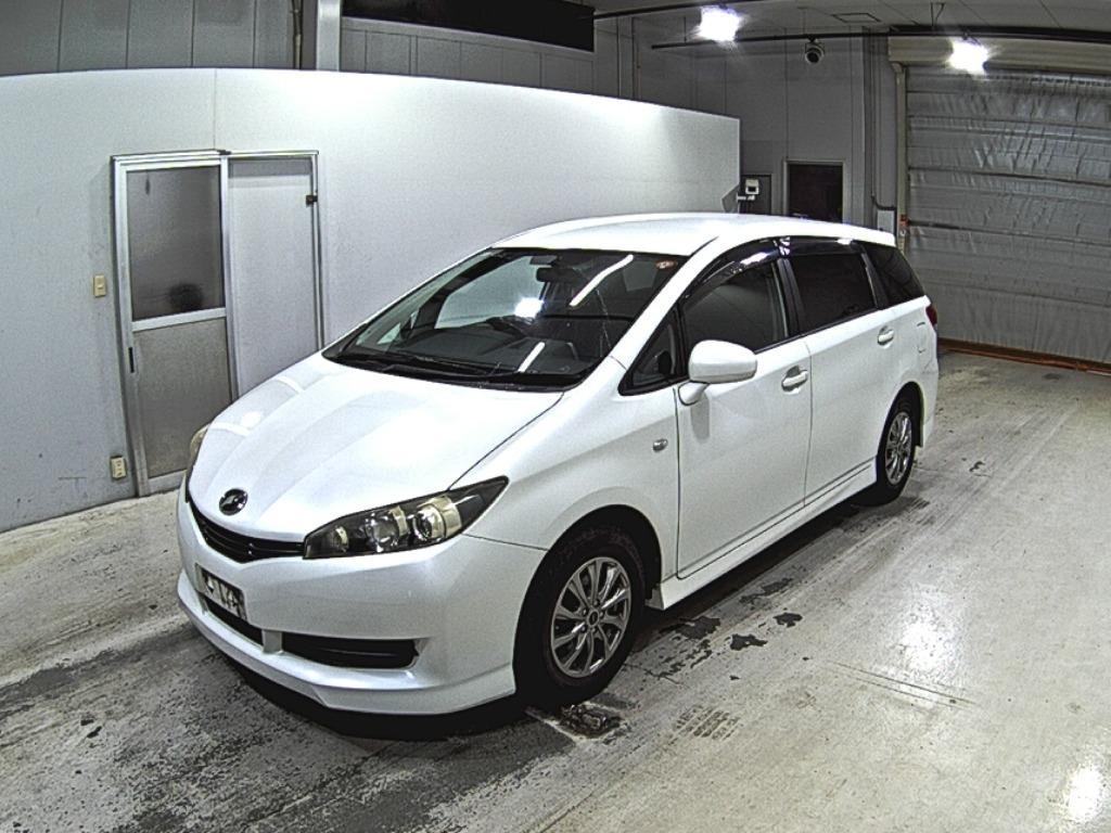 TOYOTA WISH