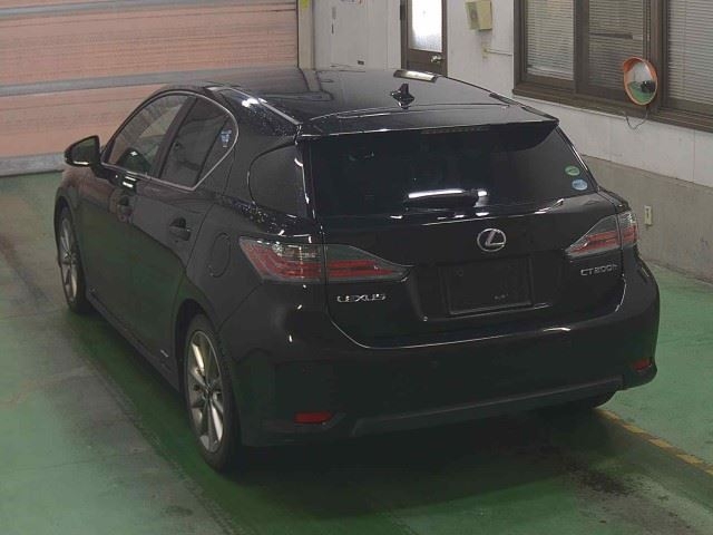 LEXUS CT200H