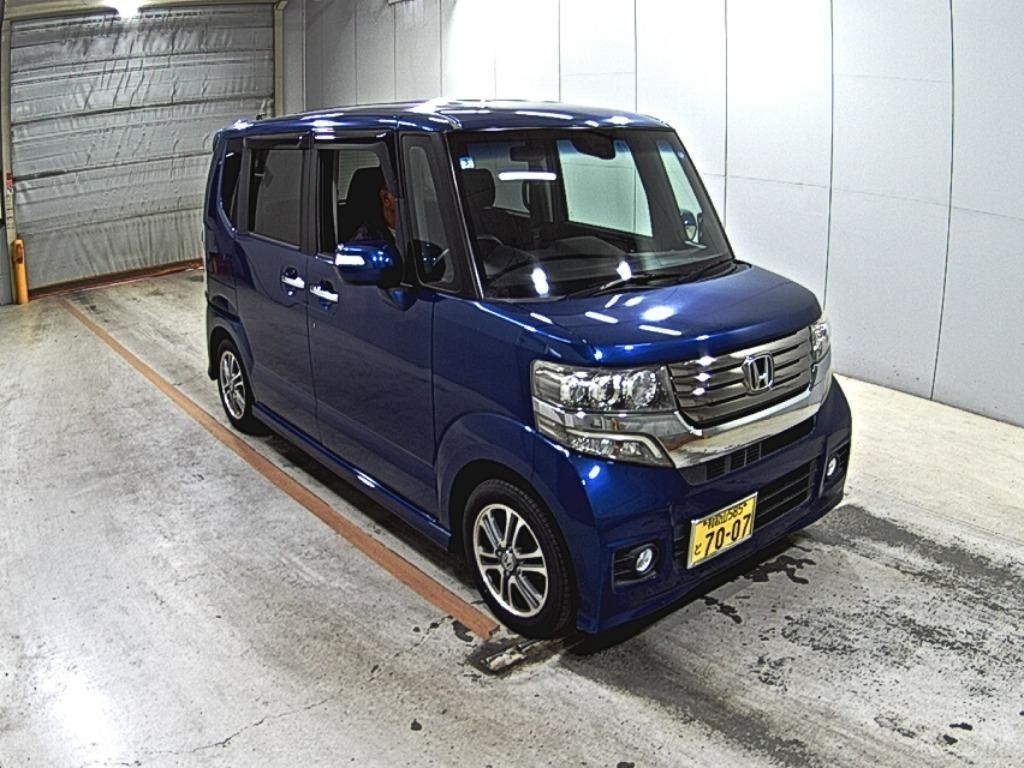 HONDA N-BOX