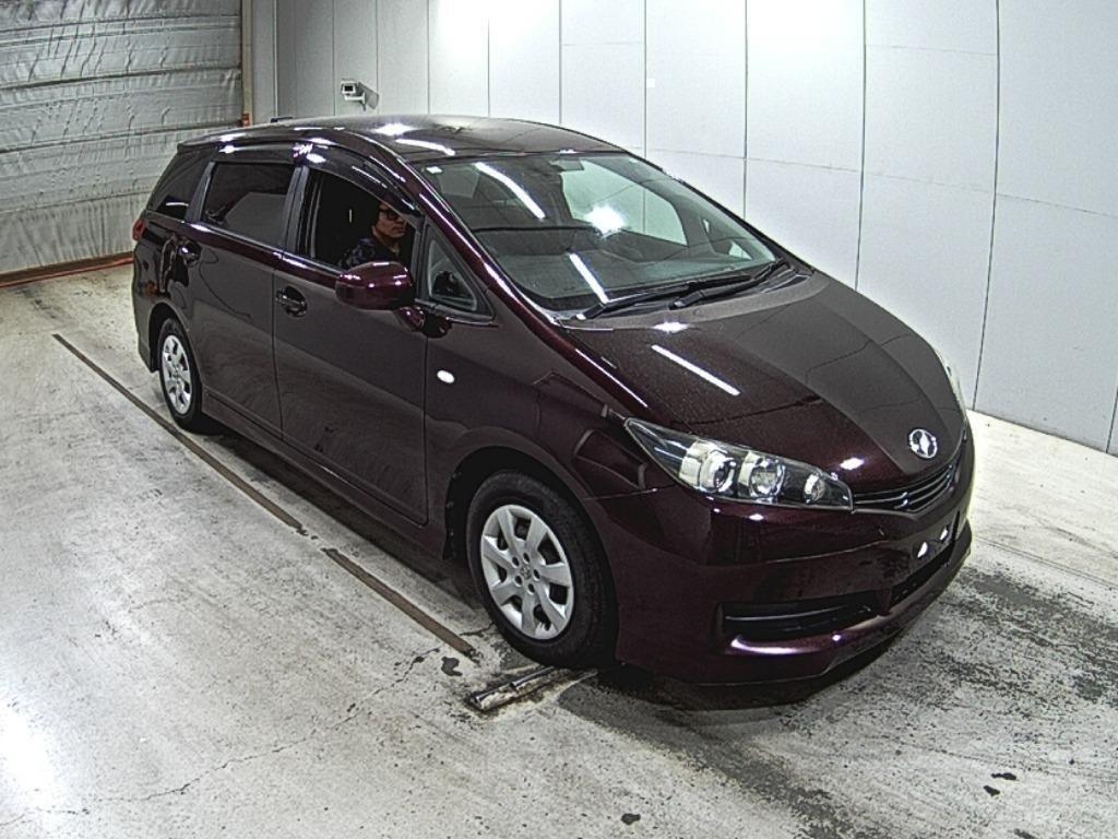TOYOTA WISH