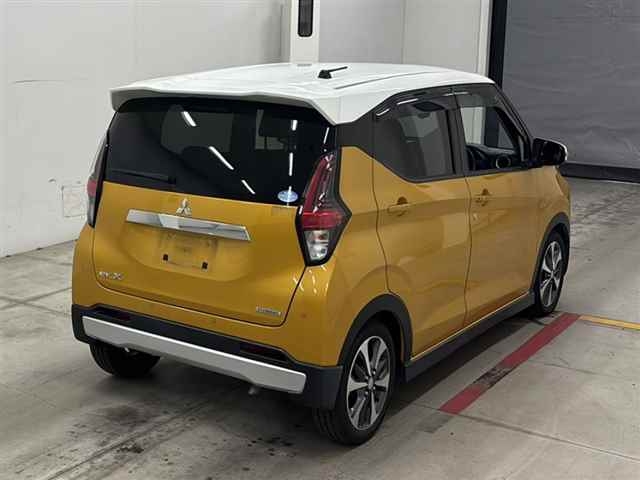 MITSUBISHI EK X