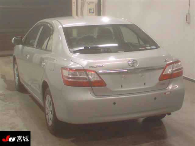 TOYOTA PREMIO