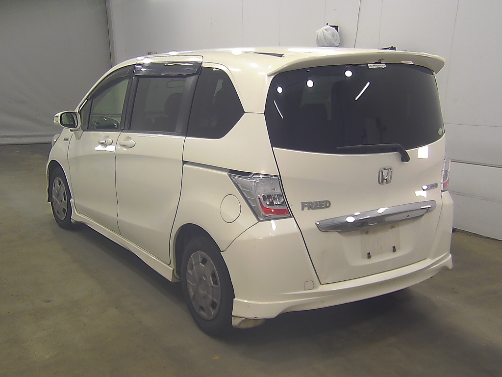 HONDA FREED