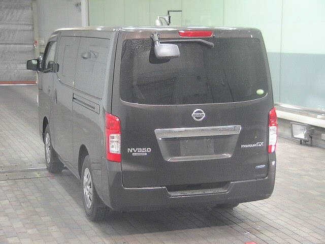 NISSAN NV350 CARAVAN