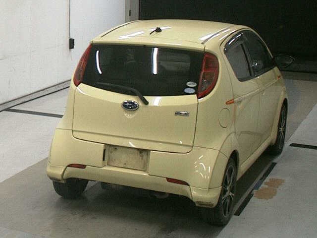 SUBARU R2