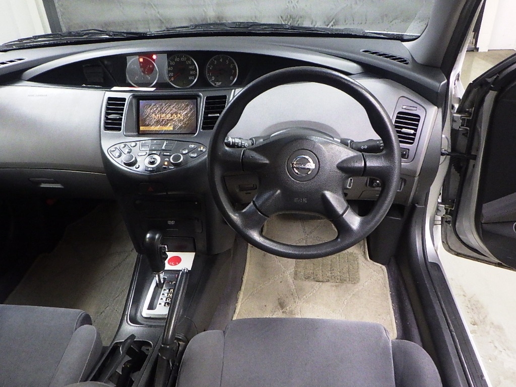 NISSAN PRIMERA