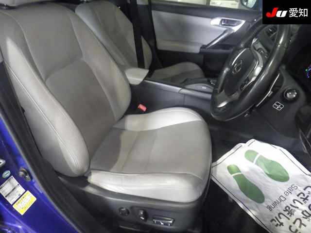 LEXUS CT200H