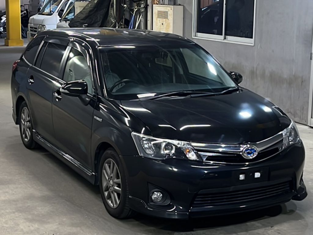 TOYOTA COROLLA FIELDER