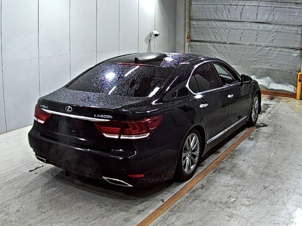 LEXUS LS600H