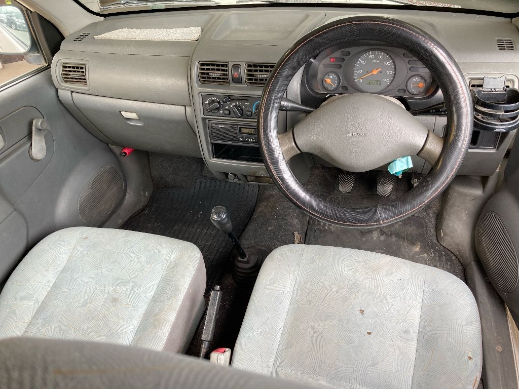 MITSUBISHI MINICA