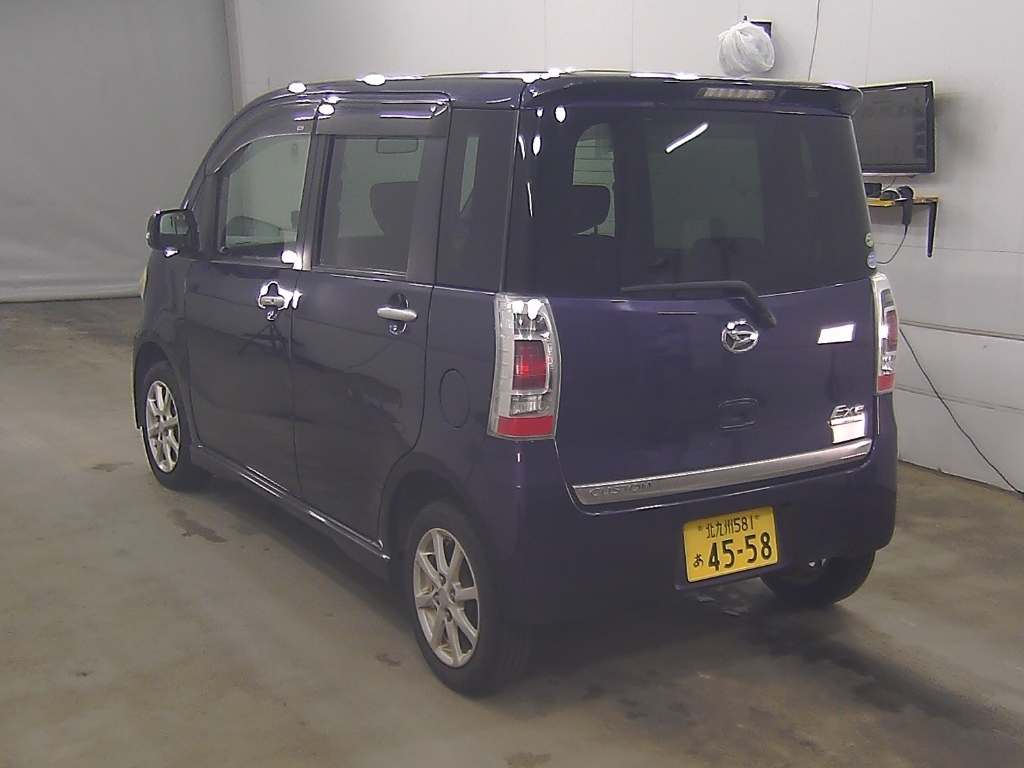 DAIHATSU TANTO EXE