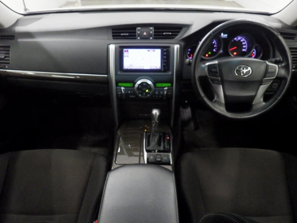 TOYOTA MARK X