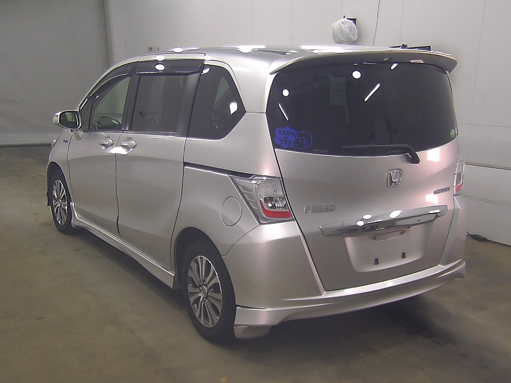 HONDA FREED