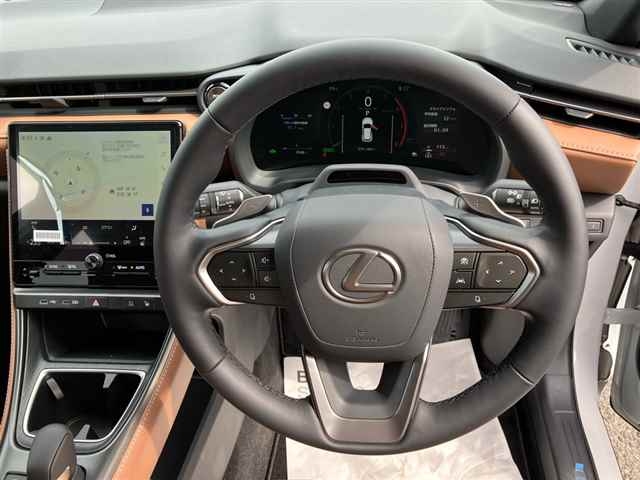LEXUS LBX
