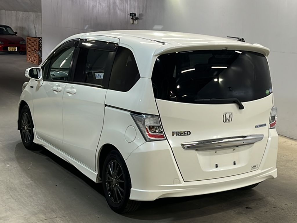HONDA FREED