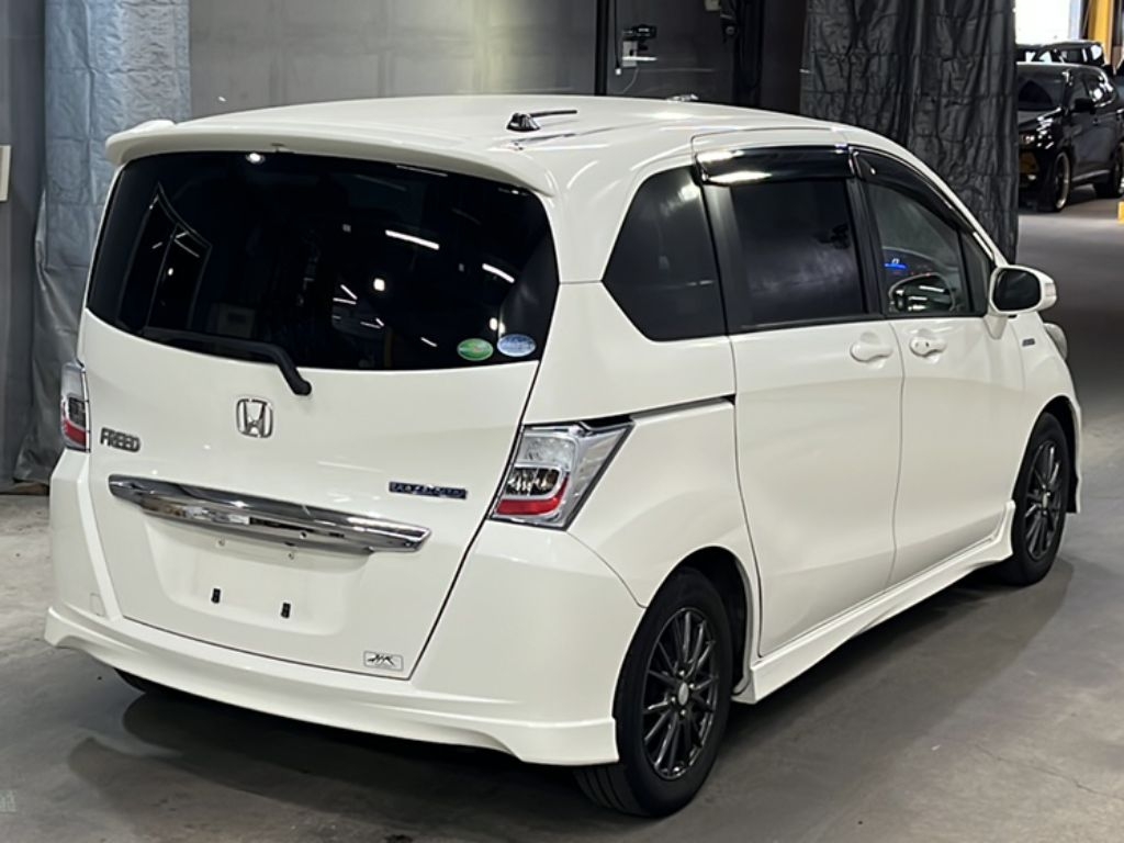 HONDA FREED