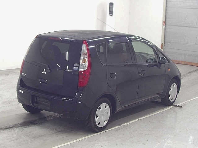 MITSUBISHI COLT