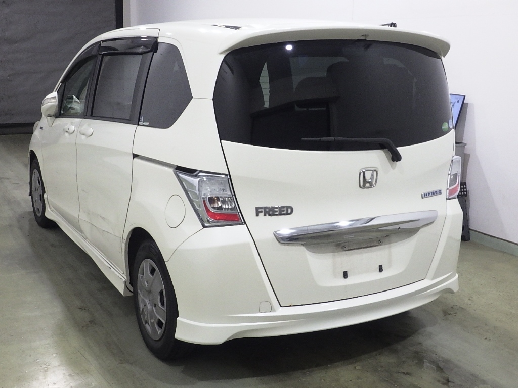 HONDA FREED