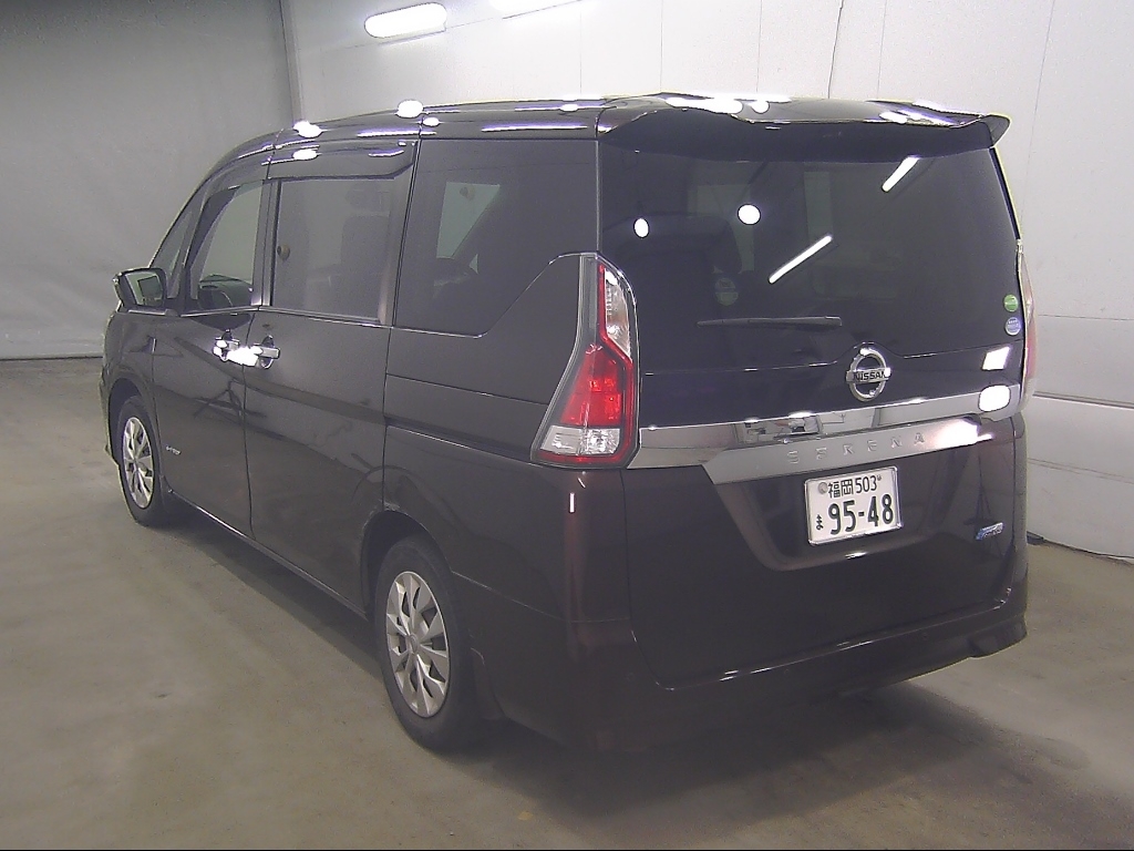 NISSAN SERENA