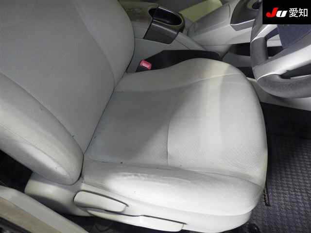 TOYOTA PRIUS PHV