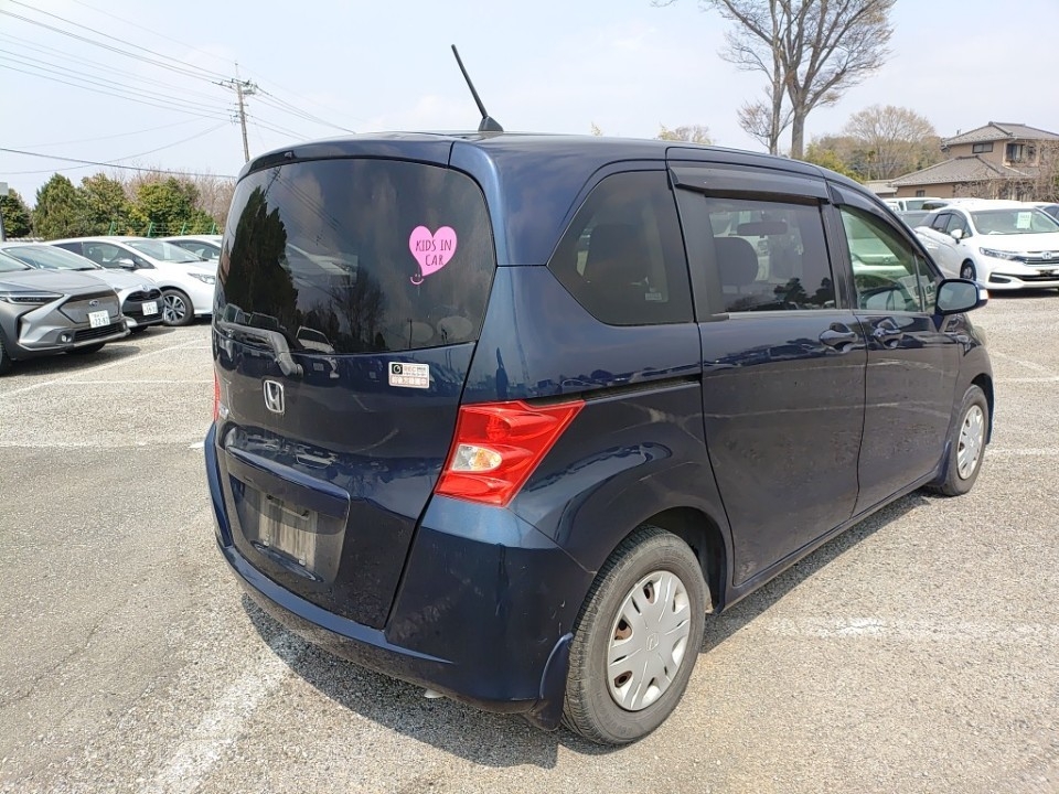 HONDA FREED