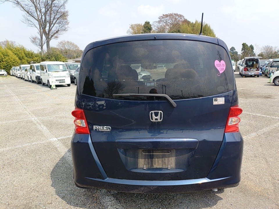 HONDA FREED