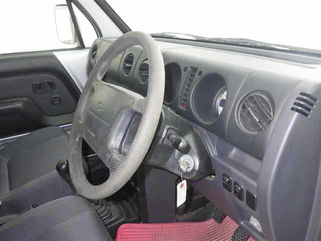 DAIHATSU NAKED