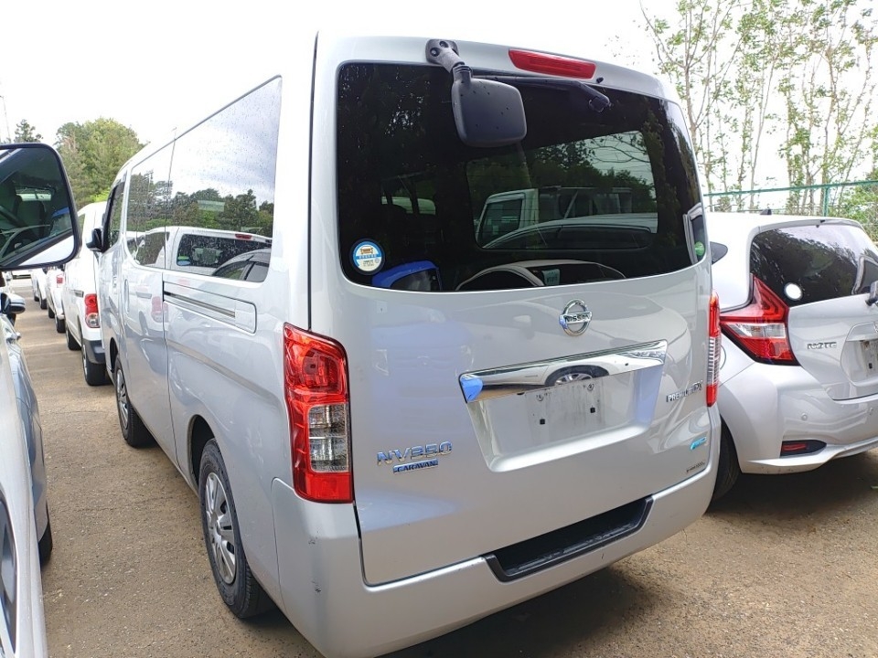 NISSAN NV350 CARAVAN