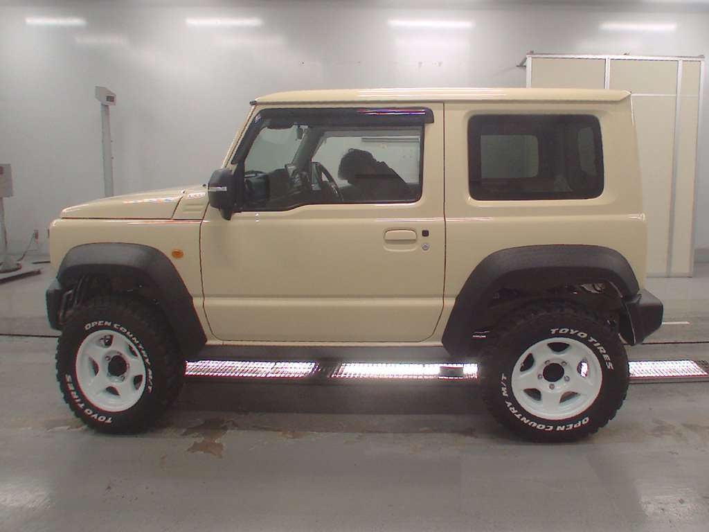 SUZUKI JIMNY SIERRA