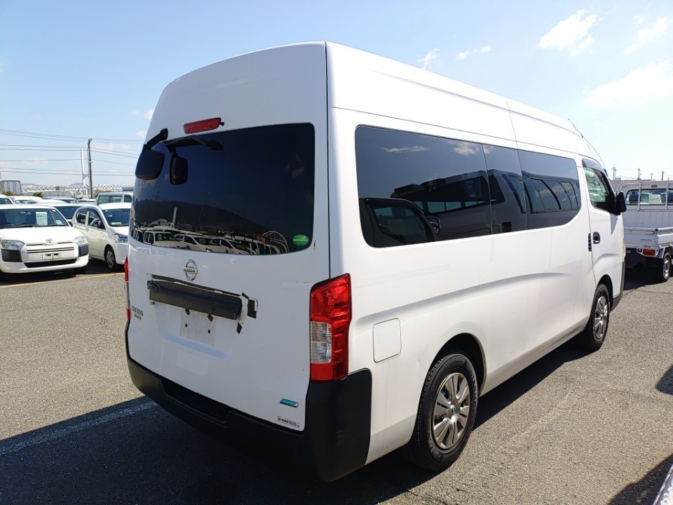 NISSAN NV350 CARAVAN