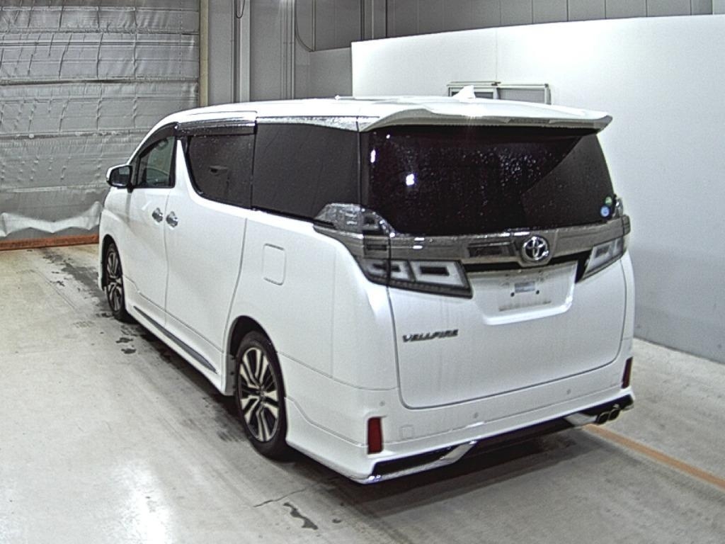 TOYOTA VELLFIRE