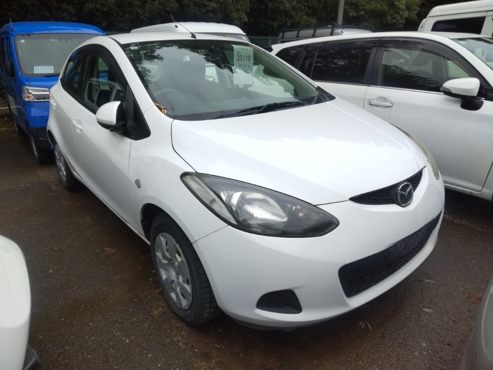 MAZDA DEMIO