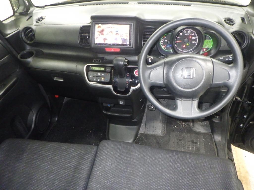 HONDA N-BOX