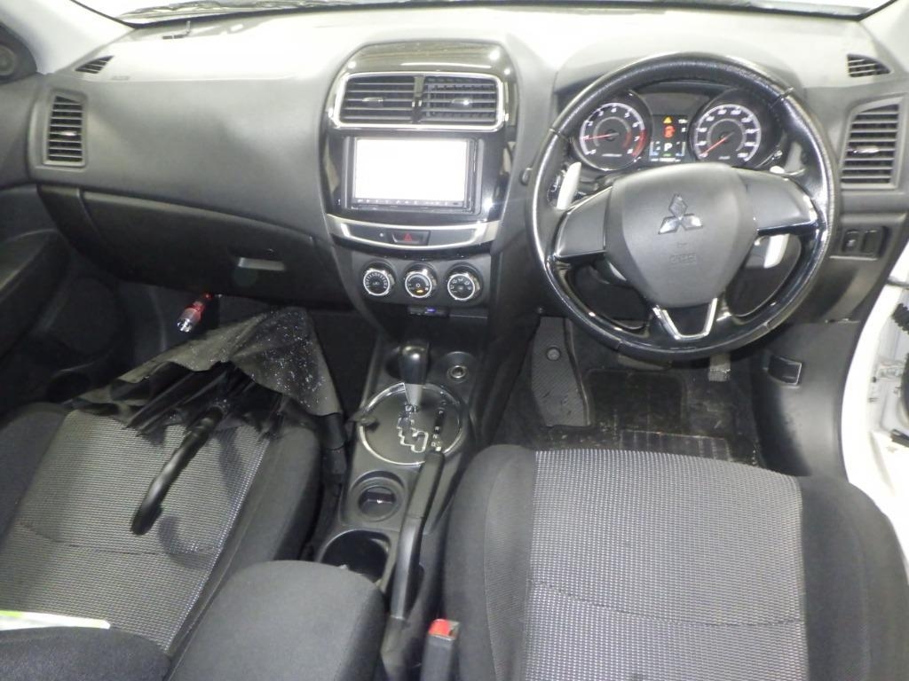 MITSUBISHI RVR